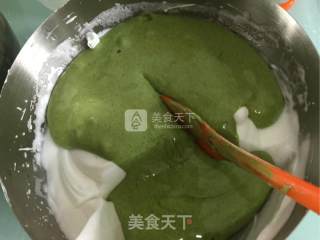 抹茶草莓卷的做法步骤：8