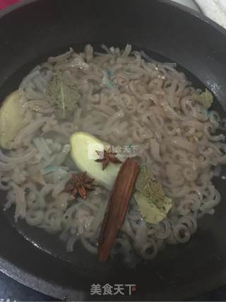 麻辣肉皮冻的做法步骤：7