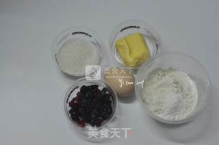 朗姆果干蛋糕的做法步骤：1