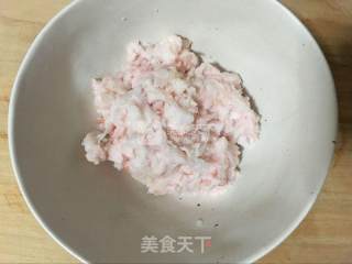 猪肉荸荠小肉包的做法步骤：1