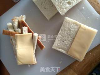 软糯蜜意吐司卷的做法步骤：4