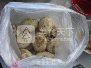 腌缠丝鸭蛋的做法步骤：7