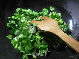 油菜蕻鸡蛋煮汤圆的做法步骤：11