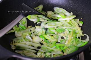 葱爆羊肉的做法步骤：4