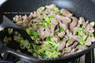 葱爆羊肉的做法步骤：5