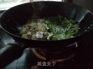 香芹鲳鱼的做法步骤：11