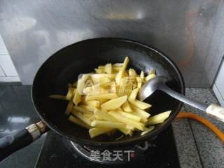 家常炖土豆的做法步骤：4