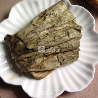 荷叶蒸鸡的做法步骤：2