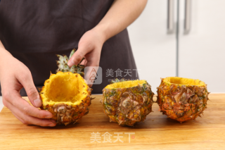 菠萝什锦焗饭的做法步骤：1