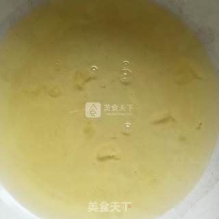 蓝天白云蛋糕卷的做法步骤：1