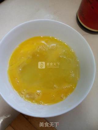 木耳炒鸡蛋的做法步骤：3