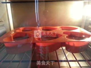 美味可可海绵蛋糕的做法步骤：12