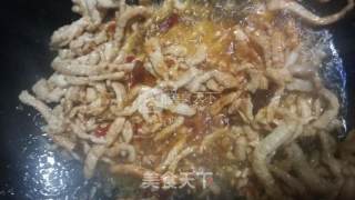 青椒炒肉丝的做法步骤：4