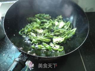 豆腐卷炒肉的做法步骤：10