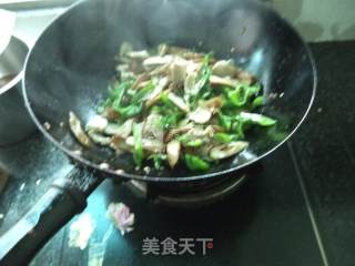 豆腐卷炒肉的做法步骤：17