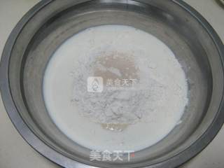鲜奶油小面包的做法步骤：2