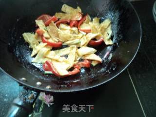 大椒炒蛋的做法步骤：9