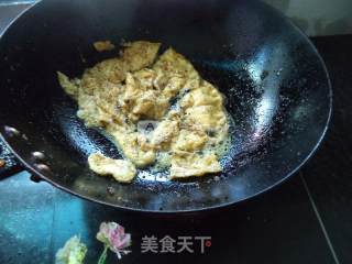 木耳鸡蛋炒面的做法步骤：4