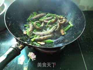西芹焖泥湫的做法步骤：14
