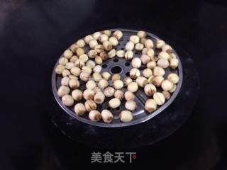 滒烧莲子红腰豆的做法步骤：2