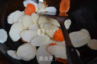 糖醋山药的做法步骤：4
