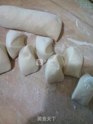 韭菜木耳虾仁馅饼的做法步骤：8