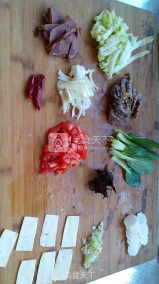 牛肉汤面的做法步骤：2