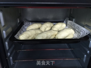 肉松面包的做法步骤：7
