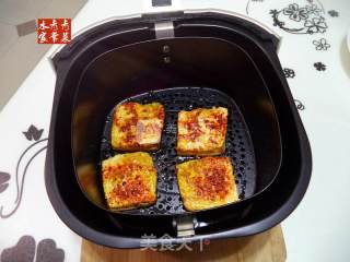 胡椒味豆腐片--空气炸锅版的做法步骤：14