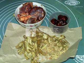 参枣当归牛肉汤的做法步骤：1