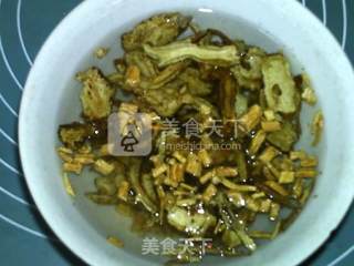 参枣当归牛肉汤的做法步骤：2