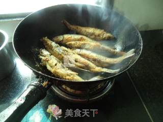青椒河鱼的做法步骤：5