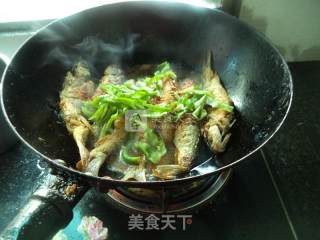 青椒河鱼的做法步骤：10