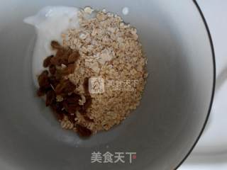 燕麦酸奶饼的做法步骤：2