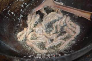 青蒜牛柳的做法步骤：4