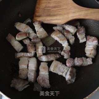 卤蛋红烧肉的做法步骤：4