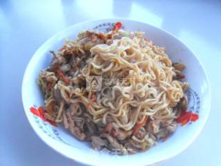 肉丝炒面条的做法步骤：6