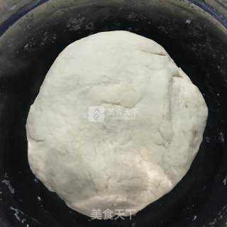白菜猪肉馅饼的做法步骤：1