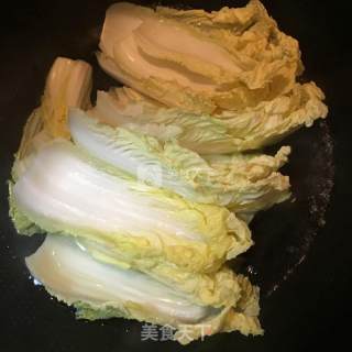 白菜猪肉馅饼的做法步骤：3