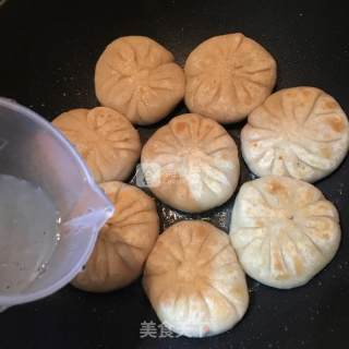 白菜猪肉馅饼的做法步骤：14