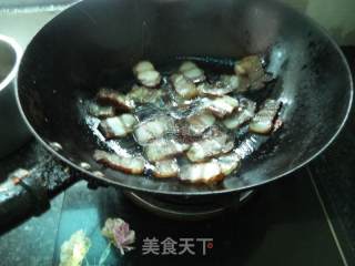 小炒腊肉的做法步骤：4