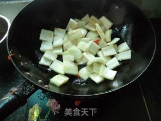 小炒腊肉的做法步骤：9