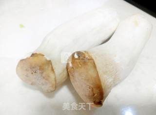 小零食之——椒香杏鲍菇的做法步骤：1