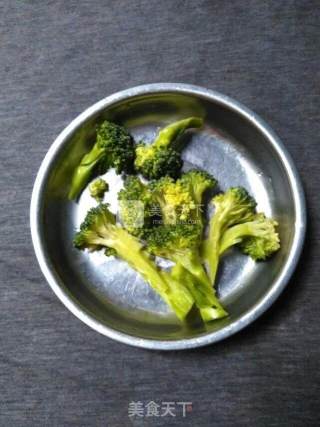 【沙茶美食】中式牛肉丸盖浇饭的做法步骤：2