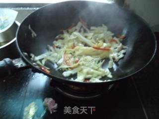 包菜丝炒面的做法步骤：5