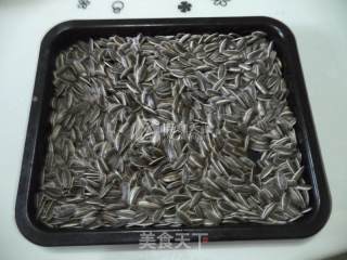 烤瓜子--烤箱版的做法步骤：1