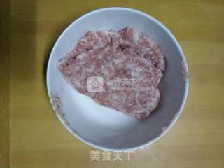 煎饺的做法步骤：1