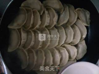 煎饺的做法步骤：13