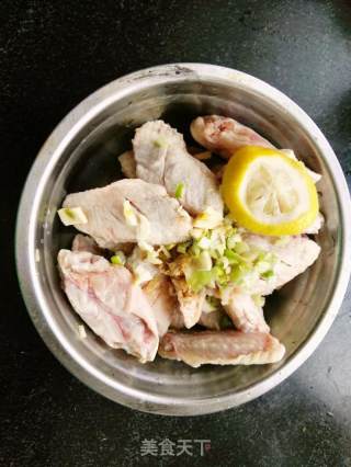 米饭杀手——啤酒香菇鸡翅的做法步骤：3