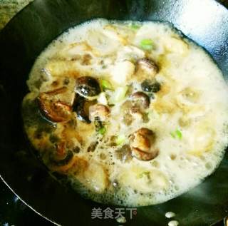 米饭杀手——啤酒香菇鸡翅的做法步骤：8
